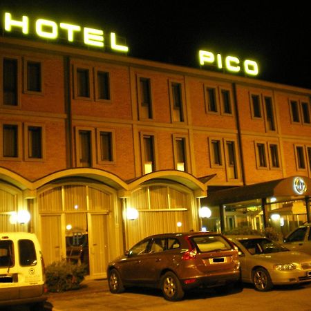 Hotel Pico Mirandola Exterior foto